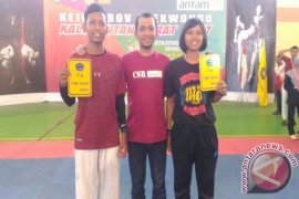 ANTAM Hadiahi Atlet Terbaik Emas Murni