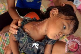 Pengungsi Terserang Tomcat