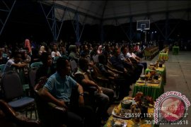 Ribuan Warga Tapin Antusian Nonton Film G 30 S /PKI