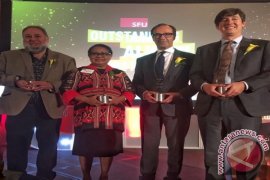 Yohana Yembise Harumkan Nama Indonesia