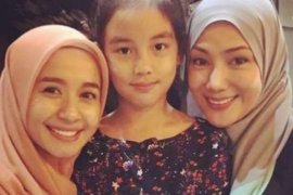 Ucapan Selamat Mantan Istri Emran Untuk Bella Membuat Netizen Terharu