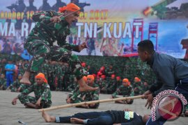 HUT TNI di Palembang Page 2 Small