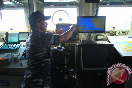 KRI Teluk Gilimanuk Tiba di Pontianak