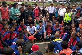 Tolak Angkutan Daring, Sopir Angkutan Umum Purwokerto Mogok (VIDEO)