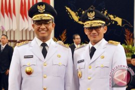 Masyarakat Minta Anies-Sandi Memperhatikan Lapangan Kerja Warga Asli Jakarta 