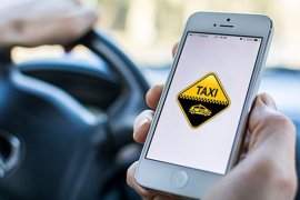 Sopir taksi China dilaporkan penumpang putar film porno