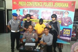 Polisi Tangkap Pengurus Truk Pecandu Narkoba