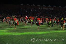 Atraksi Tari Kolosal 1.000 Jaranan Digelar di Kediri (Video)
