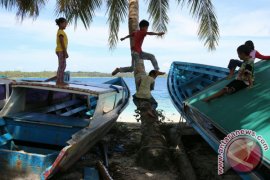 PERMAINAN ANAK KEPULAUAN MENTAWAI Page 1 Small