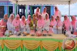 Rita Apresiasi Kegiatan Bazar IWSS