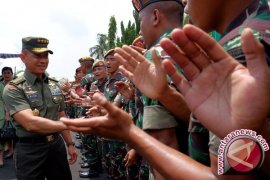 Ekspedisi TNI Temukan Suku Yang Belum Terdata di Papua