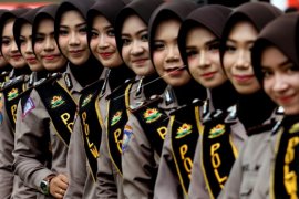 Kekhususan Polwan Berjilbab