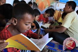 Manfaat mendongeng dalam pembentukan karakter anak