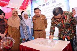 Bupati Resmikan Sekretariat IBI Bantaeng