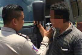 Gunakan Alat Deteksi Alkohol, Polresta Pekanbaru Tilang Seorang Pengemudi Mabuk
