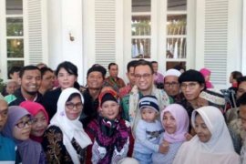 Warga Korban Penggusuran Bukit Duri Temui Gubernur Anies