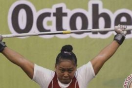 10 Atlet Angkat Berat Putri Siap Berlaga Di Porprov Riau