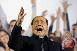 Berlusconi resmi membeli klub Serie C Monza