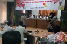 Hati-Hati Menggunakan "Medsos"