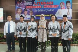 Kebijakan GTT di Kabupaten Probolinggo Mendapat Apresiasi dari PB PGRI