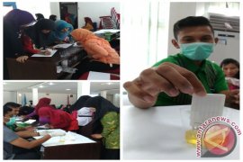 BNNP Tes Urine Calon Wisudawan IAIN Kendari 