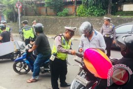 2.324 pengendara bermotor ditilang
