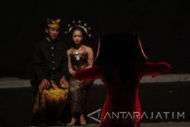 Gelar Karya Teater