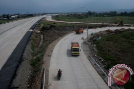 Jalan tol Soreang-Bandung cuma 10 menit