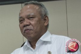 Pemerintah hentikan sementara proyek berat "elevated"