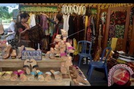 UMKM Apresiasi Pembangunan Pusat Oleh-Oleh