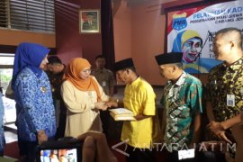 Santunan Kematian Korban Longsor Jember Diberikan Langsung Menteri Khofifah