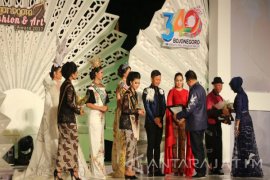 Bupati Bojonegoro Harapkan Kegiatan "Fashion" Lebih Baik (Video)