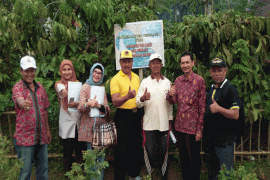 CARE IPB Inisiasi Model Pengembangan Komoditi Kopi, Bawang Merah Dan Padi  Di Kabupaten Malang