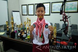 Siswa SD Al Hikmah Raih Tiga Medali di POR Jatim