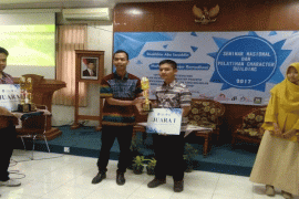 Bot Line, Mentoring Anti Korupsi Generasi Zaman "Now" Karya Mahasiswa IPB Raih Juara 1 Nasional