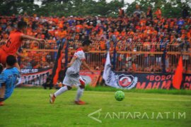 Persibo Ungguli Indonesia "Soccer" 2-1