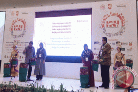 Menkominfo Buka Konvensi Nasional Humas 2017