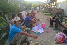 Long Bagun Ilir Mahulu Bangun Pasar Desa