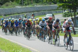 Timnas balap sepeda Asian Games diuji di Tour d` Indonesia