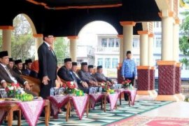 Jadi Inspektur Upacara, Bupati Inhil: Setiap Kita Adalah Pahlawan    