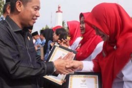 Legislator Siak Harapkan Masyarakat Sadar Kebersihan Lingkungan