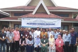 Mitra Bina Antusias Ikuti Pelatihan Service Excellent