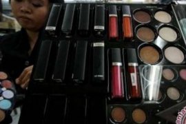 Waspadalah, Polisi Siak Amankan Ribuan Kosmetik Ilegal