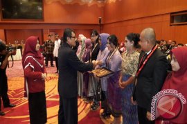 Fakultas Hukum ULM Luluskan 71 Sarjana dan Magister