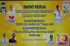 Raker Kaum Bapak Katolik Keuskupan Manado 2017 Page 1 Small