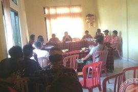 Kepala Desa Tukadaya Diberhentikan