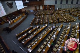 Sidang Paripurna DPR Setuju Hadi Tjahjanto Jadi Panglima TNI