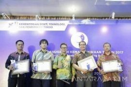 UMM Sabet Penghargaan Anugerah Kemahasiswaan 2017 Kemenristekdikti