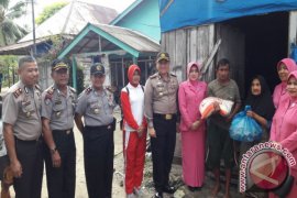Polres Pasaman Barat Gelar Bhakti Sosial Di Pulau Panjang