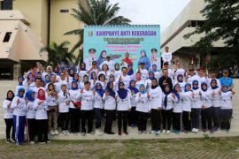 Senam Sehat Pemprov Menggaungkan "Perempuan Berdaya, Lampung Jaya"